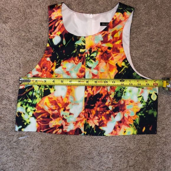 Black Halo Sanibel Crop Top Blouse Print Seashell Multicolor, Size 6, MSRP $390 - Picture 8 of 9